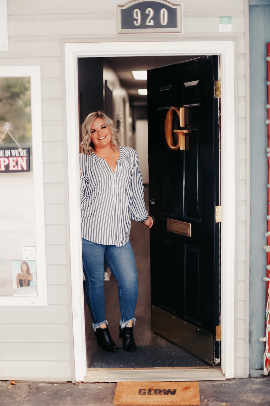 Meet your Airbrush Spray Tan Artist Glow Salon sunless spray tans